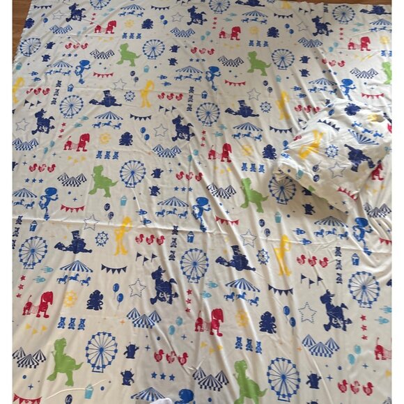 Disney Pixar Toy Story 4 Full Size Bedding Set Fitted & Flat Sheet 2 Pillowcases - Picture 3 of 14